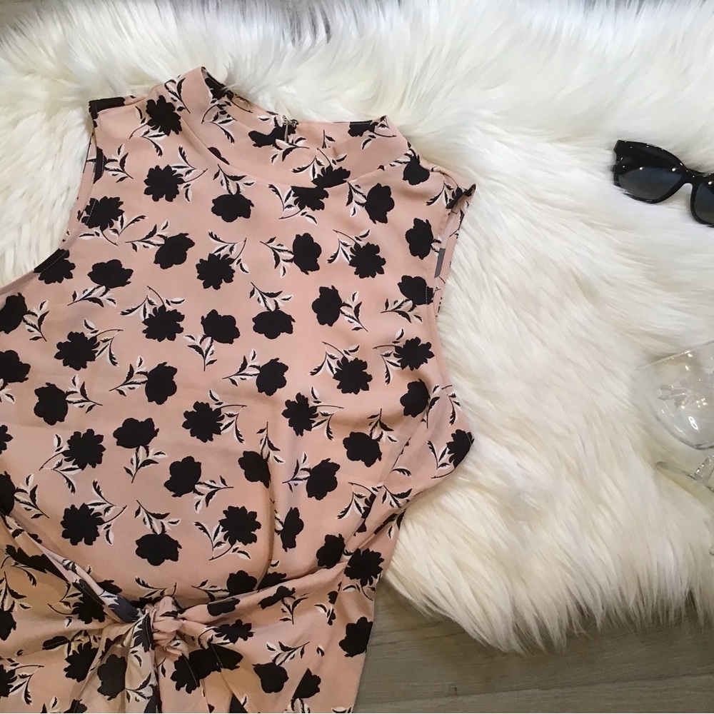 Ann Taylor Floral Sleeveless Top in Pink and Black